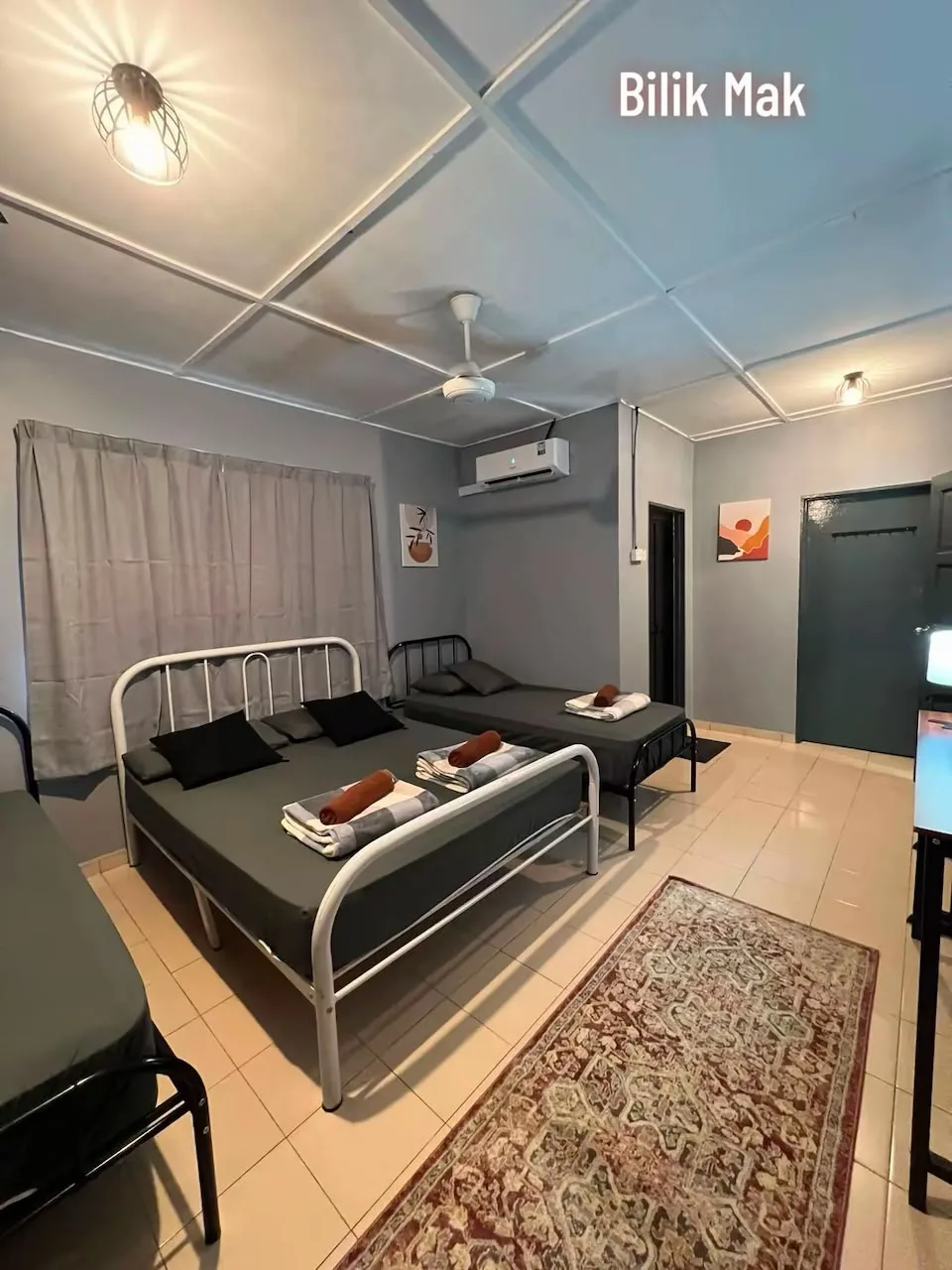 Bilik Mak di TheTribe Rumah